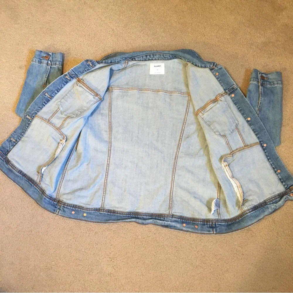 Old Navy Jean Jacket - Picture 4 of 8